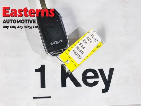 Used 2024 Kia Soul LX w/ Option Group 015 FWD image 25