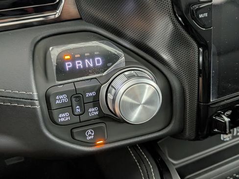 New 2026 RAM 1500 Limited AWD/4WD image 20