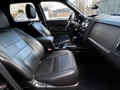 Used 2011 Ford Escape Limited w/ 301A Rapid Spec Order Code image 12