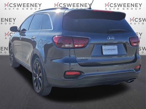 Used 2020 Kia Sorento S image 3