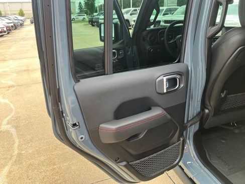 New 2026 Jeep Wrangler Unlimited Rubicon AWD/4WD image 23