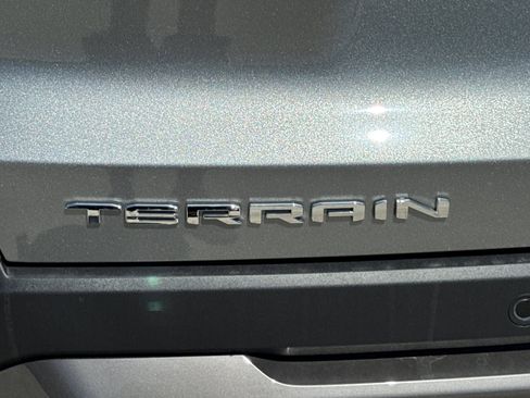 Used 2026 GMC Terrain Elevation w/ LPO, Floor Liner Package FWD image 10