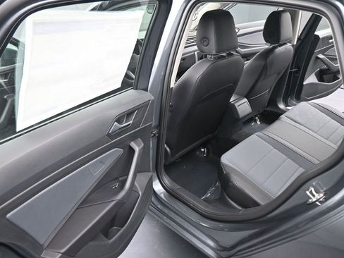 New 2026 Volkswagen Jetta SE image 38