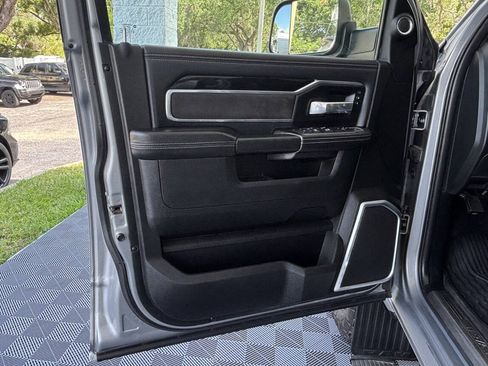 Used 2021 RAM 2500 Laramie AWD/4WD image 14