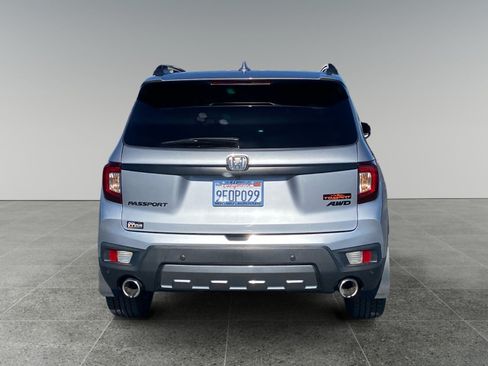 Used 2023 Honda Passport TrailSport image 4