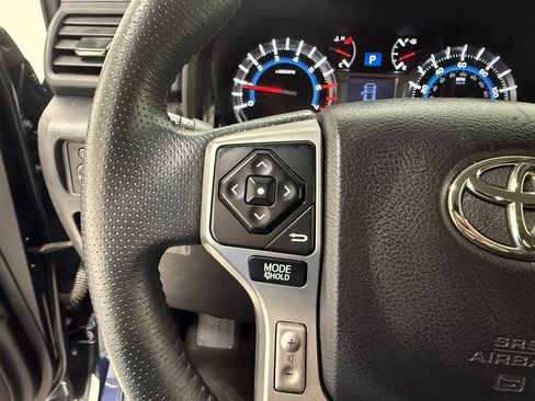 Used 2019 Toyota 4Runner SR5 Premium image 23