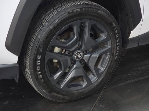 Used 2024 Toyota RAV4 Adventure image 13