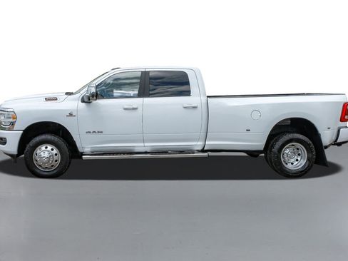 Used 2024 RAM 3500 Laramie w/ Bed Utility Group image 9