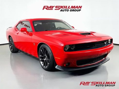 Used 2020 Dodge Challenger R/T Scat Pack image 1