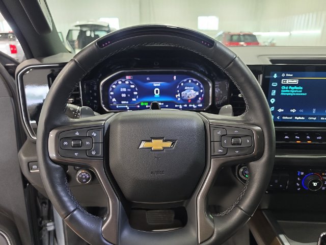 Used 2025 Chevrolet Silverado 1500 High Country w/ Technology Package AWD/4WD image 18