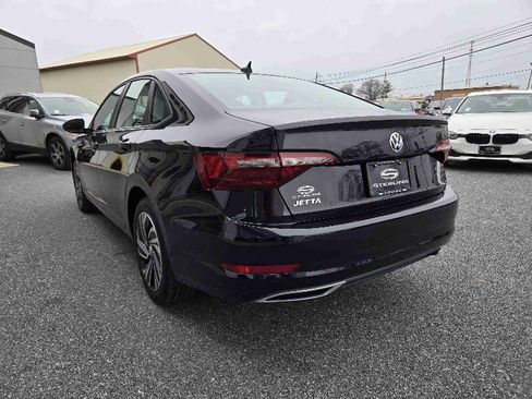 Used 2020 Volkswagen Jetta SEL Premium image 5