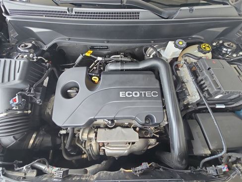 Used 2020 Chevrolet Equinox LT image 30