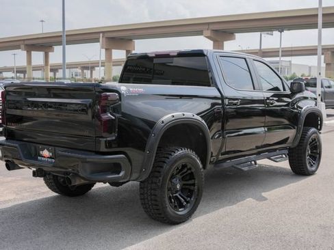 Used 2021 Chevrolet Silverado 1500 LT Trail Boss w/ Convenience Package II AWD/4WD image 6