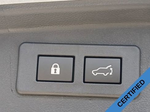 Used 2025 Subaru Outback Onyx Edition AWD/4WD image 23