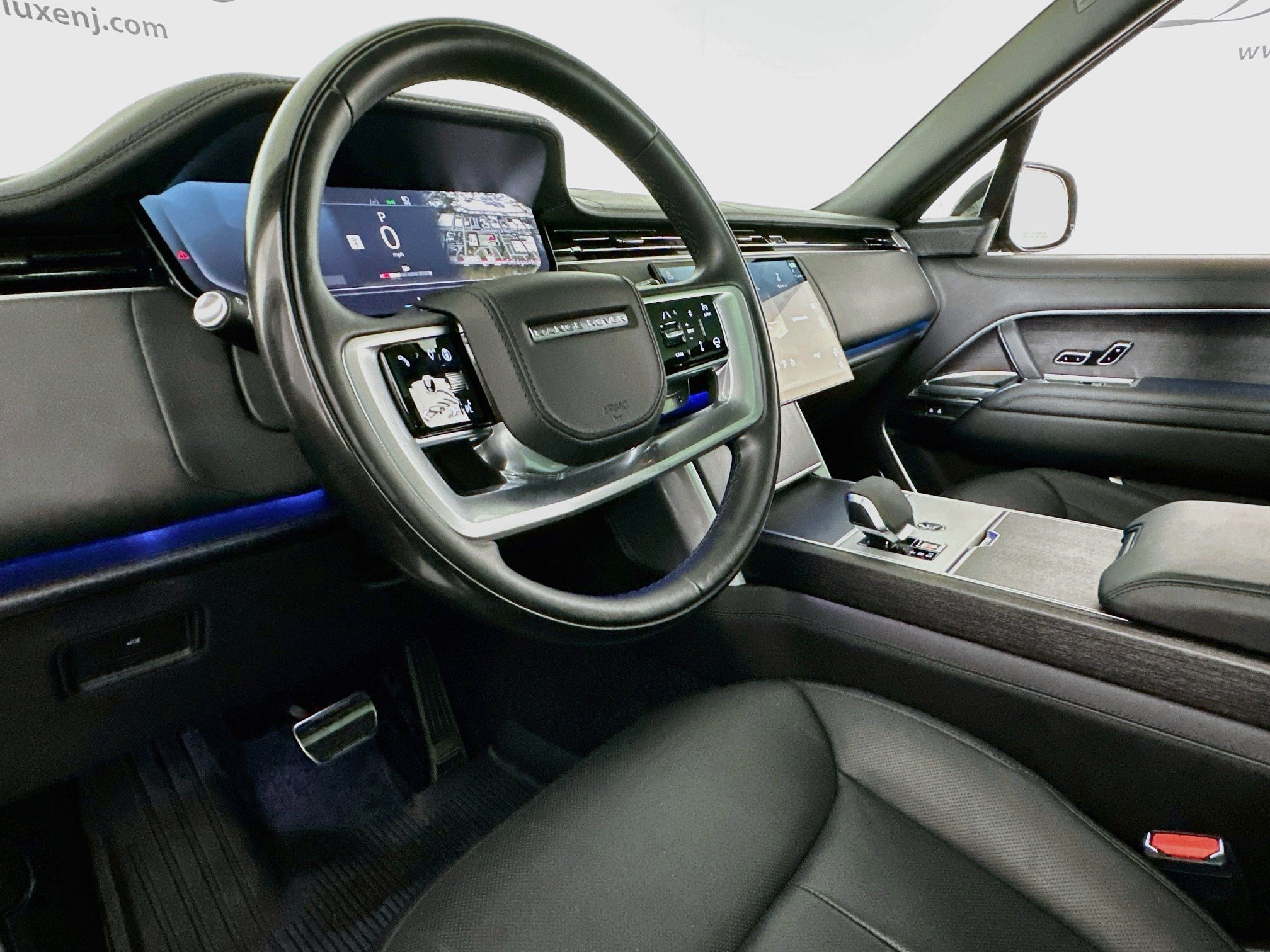 Used 2024 Land Rover Range Rover Long Wheelbase Autobiography AWD/4WD image 7