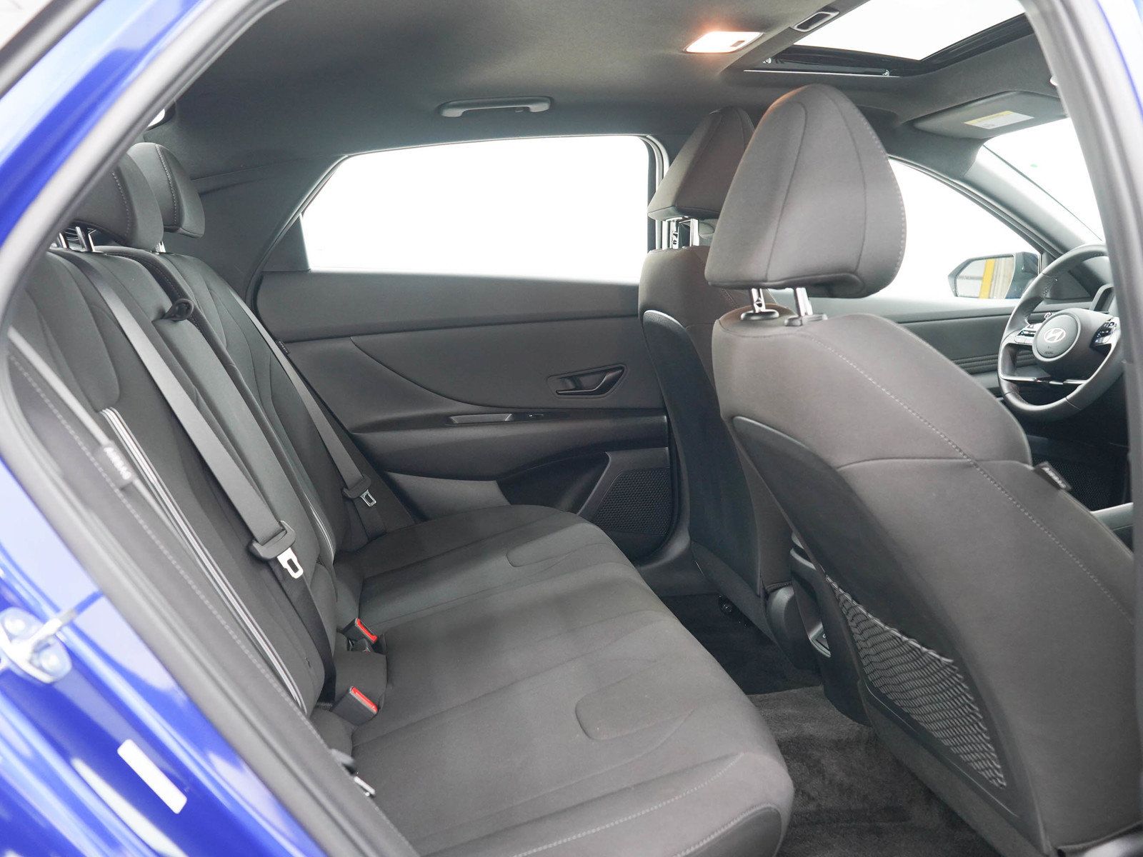 Certified 2026 Hyundai Elantra SEL Sport Premium FWD image 12