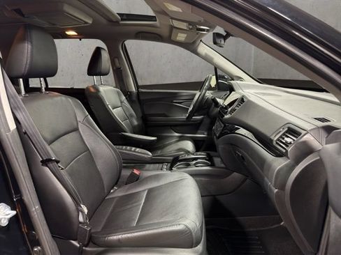 Used 2022 Honda Pilot Elite image 21