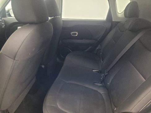 Used 2016 Kia Soul image 18