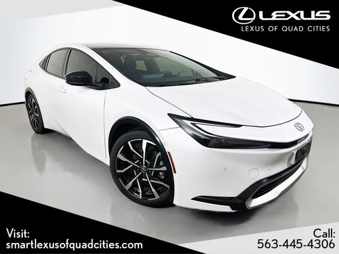 Used 2024 Toyota Prius Prime Premium w/ Advanced Technology Package FWD image 1