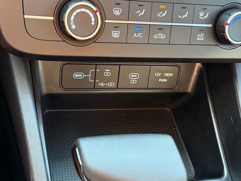 New 2025 Hyundai Santa Cruz SE image 18