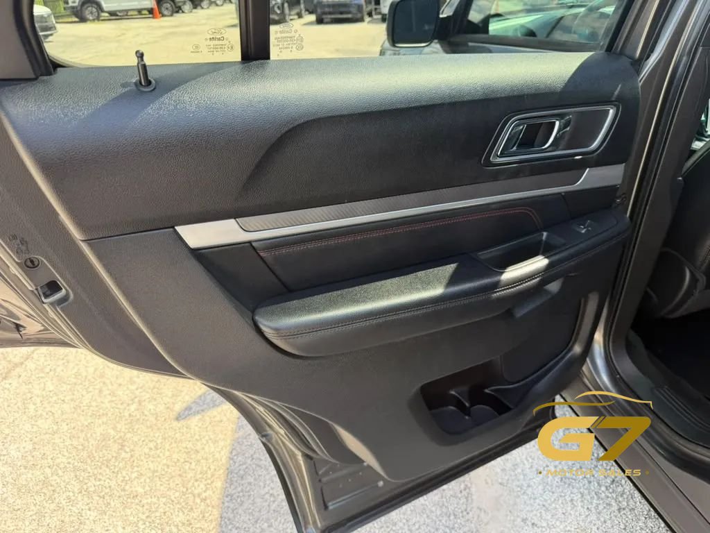 Used 2016 Ford Explorer Sport w/ Equipment Group 401A AWD/4WD image 19