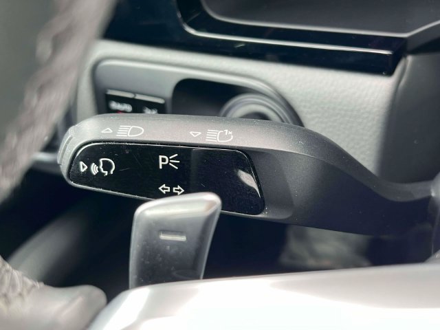 Used 2020 Porsche Cayenne AWD/4WD image 23