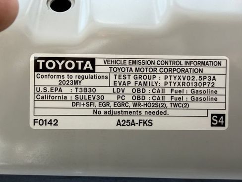 Used 2023 Toyota Camry SE FWD image 23