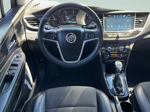 Used 2020 Buick Encore Preferred FWD image 12