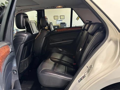 Used 2009 Mercedes-Benz ML 350 4MATIC image 11