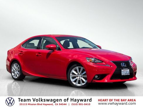 Used 2016 Lexus IS 200t RWD image 1
