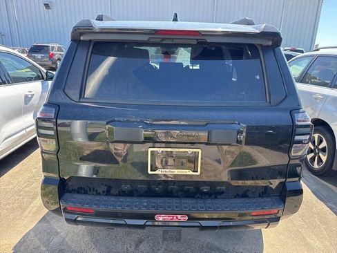 Used 2026 Toyota 4Runner TRD Sport AWD/4WD image 8