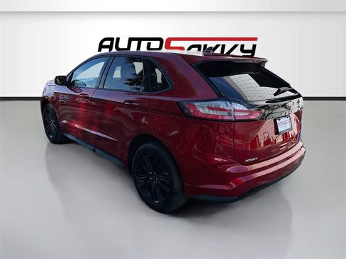 Used 2024 Ford Edge ST-Line image 5