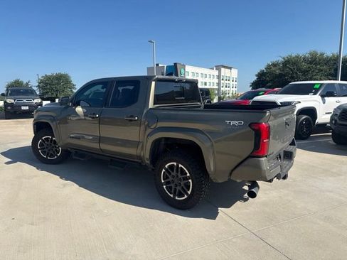 Certified 2026 Toyota Tacoma TRD Sport w/ TRD Sport Premium Package AWD/4WD image 5