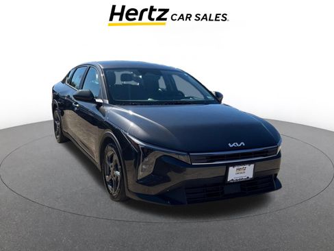 Used 2025 Kia K4 LXS FWD image 1