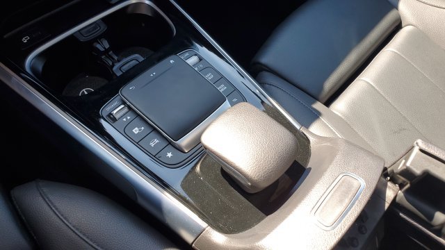 Used 2023 Mercedes-Benz GLB 250 4MATIC image 16