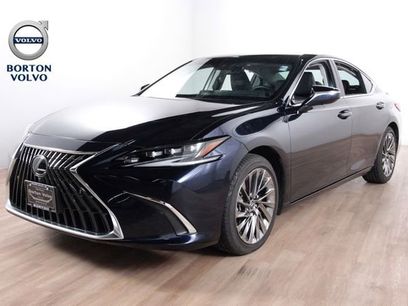 Used 2024 Lexus ES 350 Ultra Luxury w/ Accessory Package (Z1)