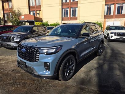 New 2025 Ford Explorer ST-Line