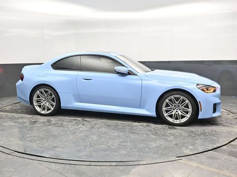 Used 2026 BMW M2 w/ Lighting Package RWD image 3