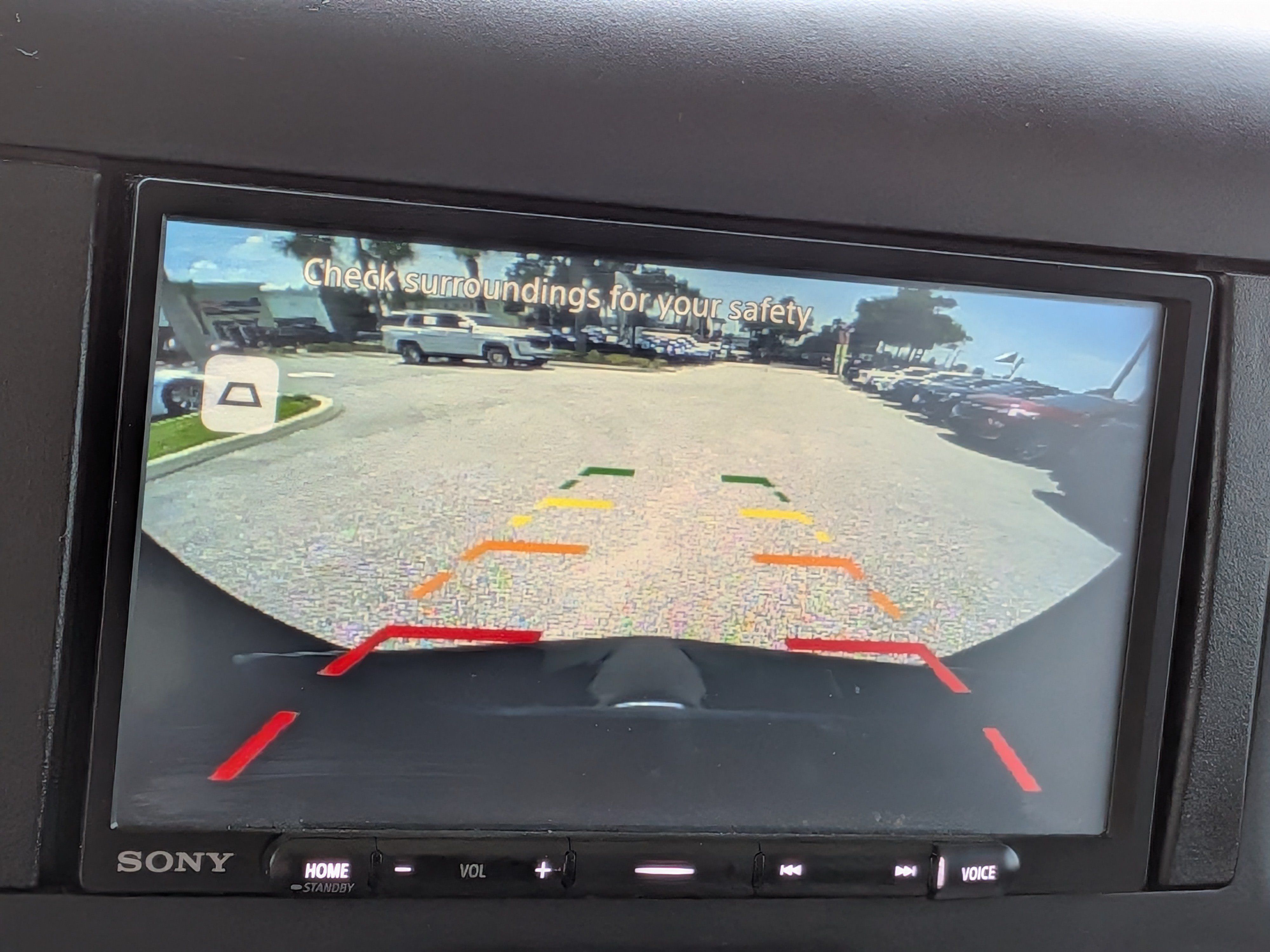 Used 2015 Jeep Wrangler Sahara w/ Connectivity Group AWD/4WD image 28