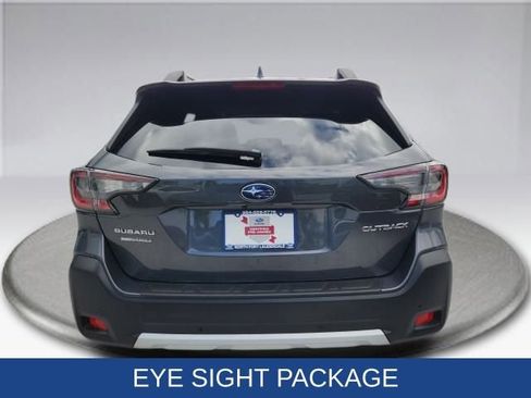 Used 2023 Subaru Outback Limited image 17