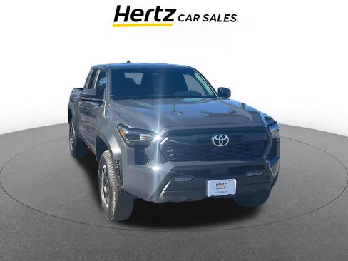 Used 2025 Toyota Tacoma TRD Off-Road image 1