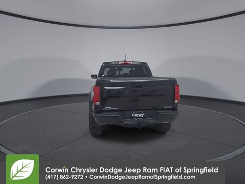 Used 2024 Chevrolet Colorado ZR2 w/ ZR2 Convenience Package III image 12