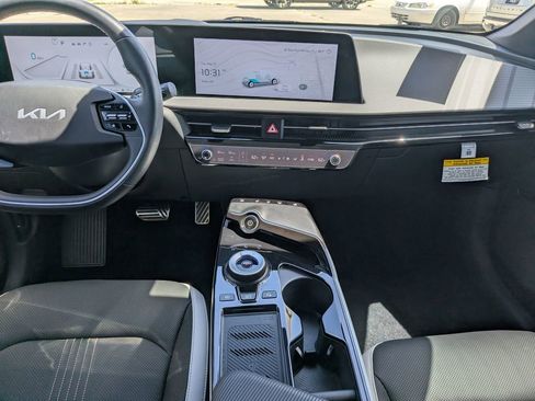 Certified 2024 Kia EV6 GT-Line AWD/4WD image 16