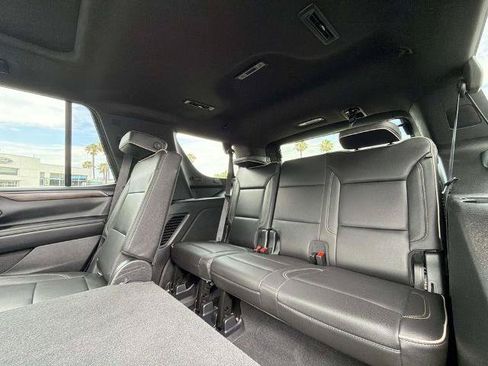 Used 2021 Chevrolet Tahoe Premier w/ Premium Package RWD image 21