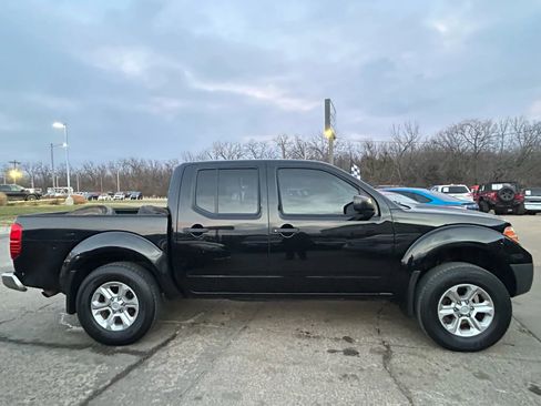 Used 2011 Nissan Frontier S image 8