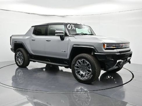 New 2025 GMC Hummer EV 3X image 3