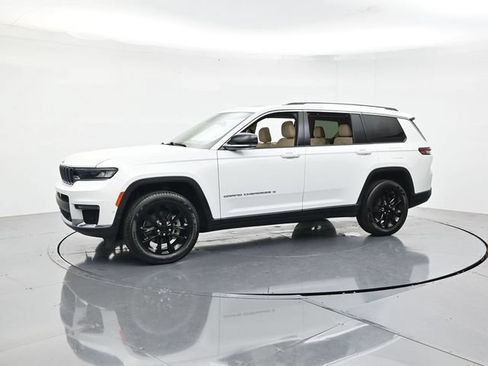 Used 2021 Jeep Grand Cherokee L Limited w/ Luxury Tech Group II AWD/4WD image 5