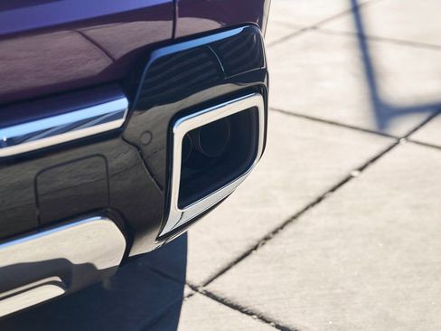 Used 2025 Rolls-Royce Cullinan image 12