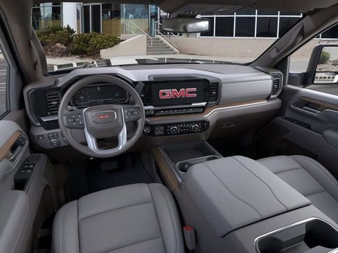 New 2026 GMC Sierra 3500 SLT w/ SLT Premium Package image 15