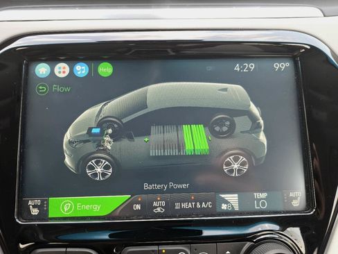 Used 2017 Chevrolet Bolt Premier w/ Driver Confidence II Package FWD image 33